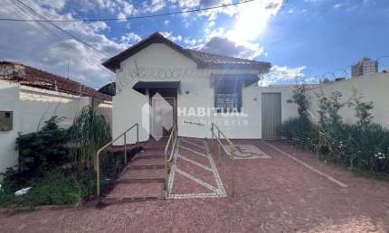 Casa comercial para alugar no Centro, Uberlândia  por R$ 6.000