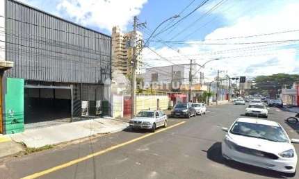 Barracão / Galpão / Depósito com 2 salas para alugar na Nossa Senhora Aparecida, Uberlândia  por R$ 10.000