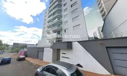 Apartamento com 3 quartos para alugar no Santa Maria, Uberlândia  por R$ 3.000