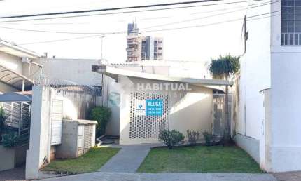 Casa comercial com 4 salas para alugar no Martins, Uberlândia  por R$ 7.000