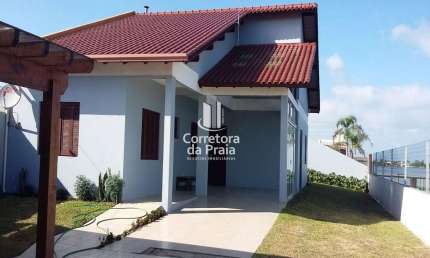 Casa para Venda em Tramandaí, Tirolesa, 2 dormitórios, 1 suíte, 2 banheiros, 1 vaga