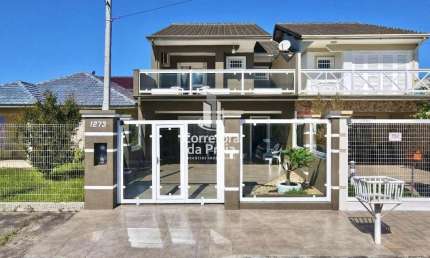 Casa para Venda em Tramandaí, Centro, 3 dormitórios, 1 suíte, 3 banheiros, 2 vagas