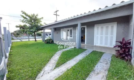 Casa para Venda em Tramandaí, Zona Nova, 4 dormitórios, 1 suíte, 3 banheiros, 2 vagas