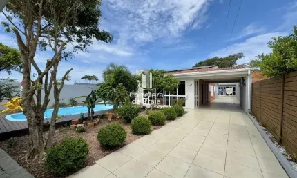 Casa para Venda em Imbé, Centro, 5 dormitórios, 3 banheiros, 2 vagas