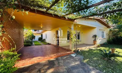 Casa para venda em tramandaí, centro, 3 dormitórios, 1 suíte, 2 banheiros, 4 vagas