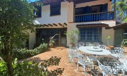 Casa com 5 quartos à venda na Estância Serrana, Nova Lima 