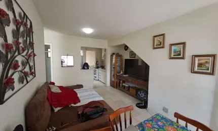 Casa com 2 quartos à venda no Cabral, Contagem 