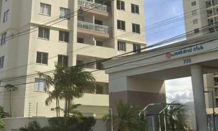 Vendo Apartamento no Cond Weekend  - Ponta Negra R$ 400.000,00