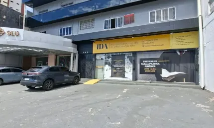 Alugo Ótima Conjunto de Salas Comerciais no Vieiralves  R$ 4 000,00