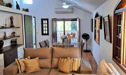 Casa linear com 4 quartos à venda, 255 m²  Condomínio Jardim Uruçanga / Anil, Rio de Janeiro / RJ.