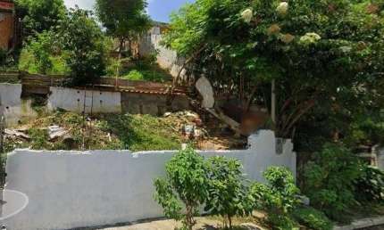Terreno próximo ao metrô e Shopping Santa Cruz 250m²