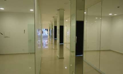 Sé Centro SP Loja 239,59 m² próximo ao metrô Sé e Liberdade
