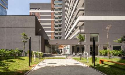 Jardins ótima loja V ou L 1.328,85 m2 próximo ao metrô Oscar Freire
