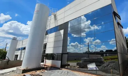 Cotia galpão cond. fechado doca área 1.009 m² pé direito 10m