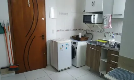 Linda kitnet mobiliada bem próximo ao metrô Jabaquara 02 quadras
