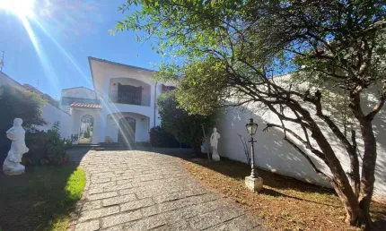 Casa com 3 quartos à venda na Rua Coronel Assis Gonçalves, 420, Centro, Bragança Paulista