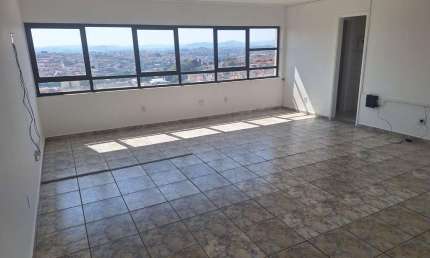 Sala comercial com 1 sala para alugar na Rua Coronel João Leme, 460, 58, Centro, Bragança Paulista