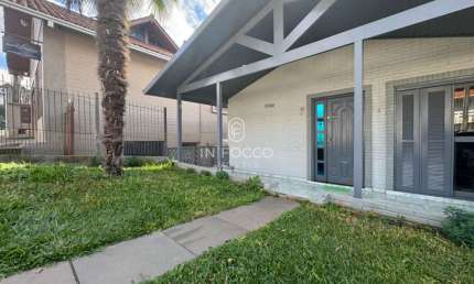Casa com 3 quartos à venda em Chácaras, Garibaldi , 177 m2 por R$ 580.000