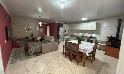 Casa com 6 quartos à venda no Três Lagoas, Garibaldi , 390 m2 por R$ 950.000