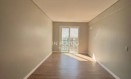 Apartamento com 2 quartos à venda em Champanhe, Garibaldi , 78 m2 por R$ 550.000