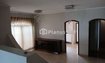 Casa com 3 quartos para alugar no Jardim Panorama, Bauru 