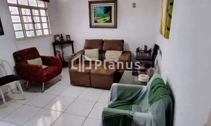 Casa com 2 quartos para alugar na Vila Coralina, Bauru 