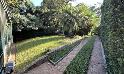 Casa para Locação em São Paulo, Jardim Novo Mundo, 6 dormitórios, 3 banheiros, 8 vagas