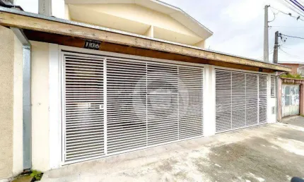 Sobrado com 4 dormitórios à venda, 200 m² por R$ 950.000,00 - Jardim das Indústrias - São José dos Campos/SP