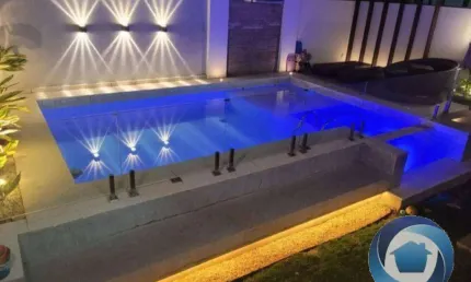 Sobrado com 3 dormitórios à venda, 210 m² por R$ 1.850.000,00 - Urbanova - São José dos Campos/SP