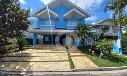 Sobrado com 4 dormitórios à venda, 600 m² por R$ 2.100.000,00 - Jardim Altos de Santana II - Jacareí/SP