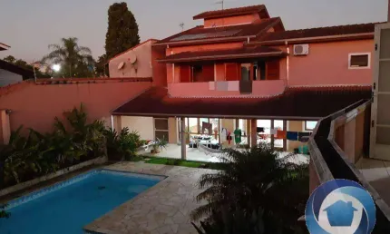 Sobrado com 4 dormitórios à venda, 612 m² por R$ 1.950.000,00 - Jardim Santa Maria - Jacareí/SP