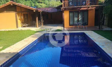 Casa com 4 dormitórios à venda, 250 m² por R$ 1.300.000,00 - Praia de Camburi - São Sebastião/SP