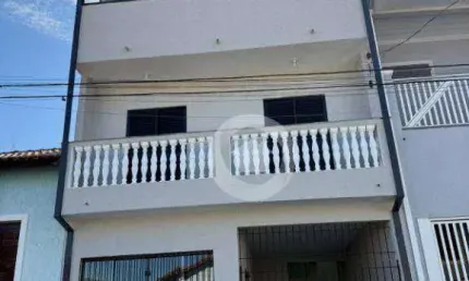 Sobrado com 3 dormitórios à venda, 169 m² por R$ 690.000 - Santana - São José dos Campos/SP
