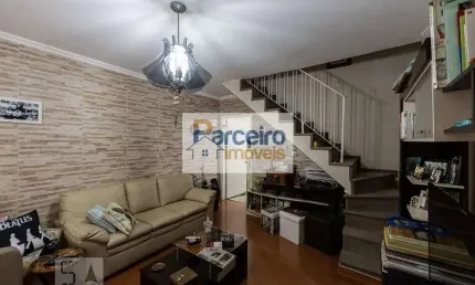 Casa tipo sobrado a venda  com 2 dormitórios com , 101 m² por R$ 530.000,00 - Vila Nova Manchester
