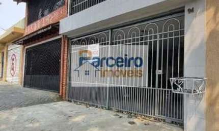 Casa tipo sobrado  Residencial e Comercial no Bairro do Limoeiro