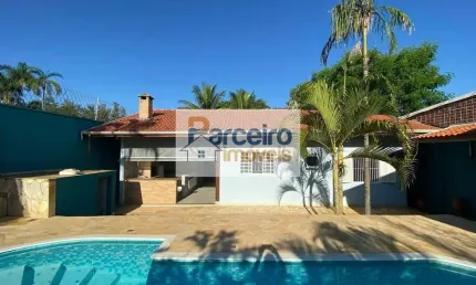 Casa com 3 quartos à venda, 191 m² por R$ 900.000,00 - Nova Jaguariúna - Jaguariúna/SP