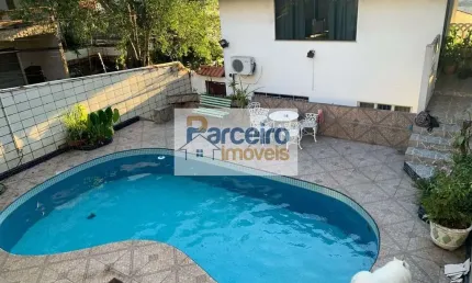 Casa com 4 quartos à venda na Avenida Tarumã, 104, Penha, São Paulo