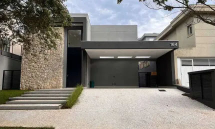 Térrea para venda com 288 metros quadrados com 4 quartos em Alphaville - Santana de Parnaíba - SP