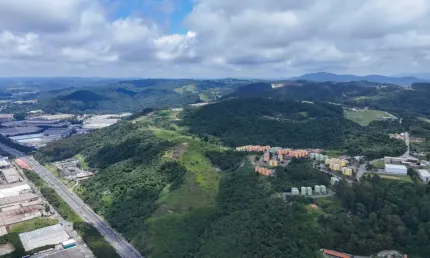 Terreno à venda na Estrada Doutor Cícero Borges de Morais, 2993, Vila Universal, Barueri