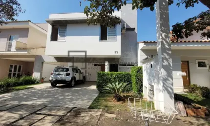 Casa de 230 m2 com 3 dormir ,1 suite no Cond. Villa dos Ingleses