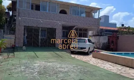 Vendo ampla casa a beira mar de Rio Doce, 06 quartos, 280 metros, 06 vagas, lazer