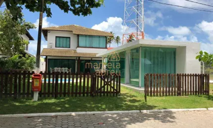 A venda lindíssima casa, 05 suítes, 360m&#178; na Praia de Toquinho