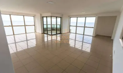 Aluga-se Apartamento de 230m&#178; na Av. Boa Viagem