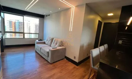 Aluga-se apartamento de 55m² no bairro de boa viagem