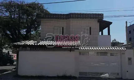 Casa com 4 quartos, Aviação, Praia Grande - R$ 550 mil, Cod: 3590