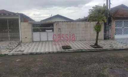 TERRENO  INTEIRO LADO PRAIA  Praia Grande bairro Maracanã