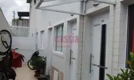Casa de Condomínio com 2 quartos, Glória, Praia Grande - R$ 260 mil, Cod: 4556