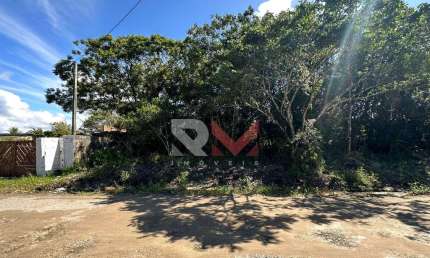 Terreno á venda no bairro Gaivotas com 130m² na cidade de Itanhaém/SP.