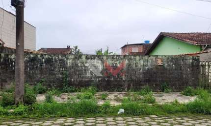 Terreno para construção de geminadas na praia no bairro Jardim Marilu - Itanhaém/SP.