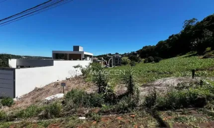 Terreno em área nobre do bairro Vila Isabel - TE471